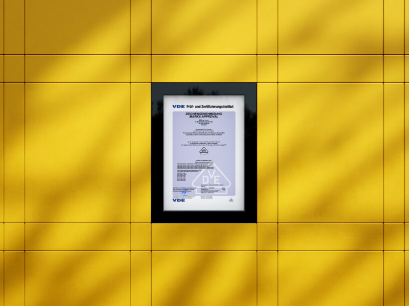 Certifikát SOLROOF – Testování a certifikace VDE